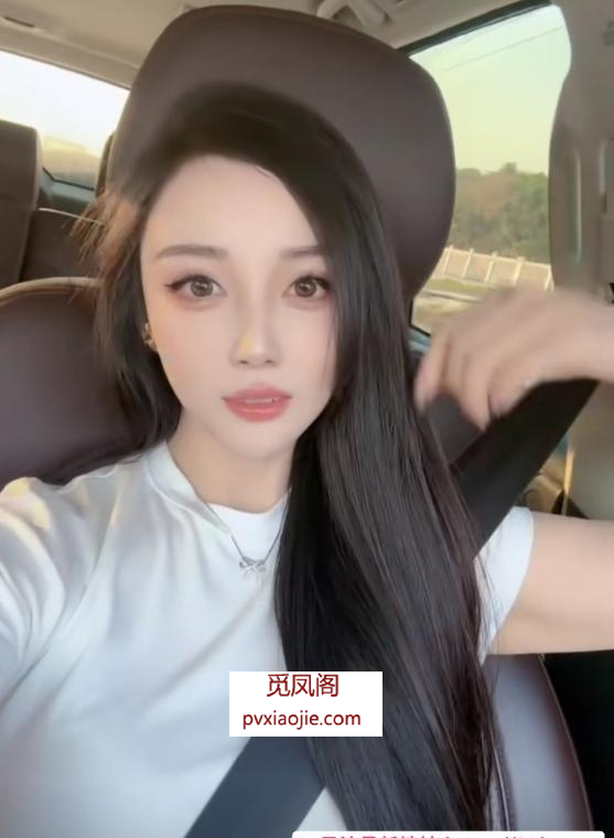 肤白小宝贝