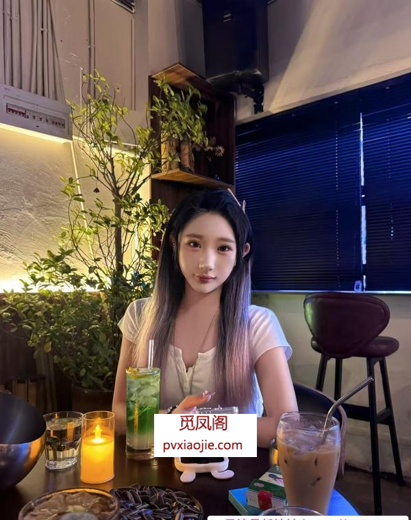 新区舌吻御姐布丁