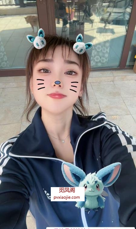 少妇苹果闺蜜双飞