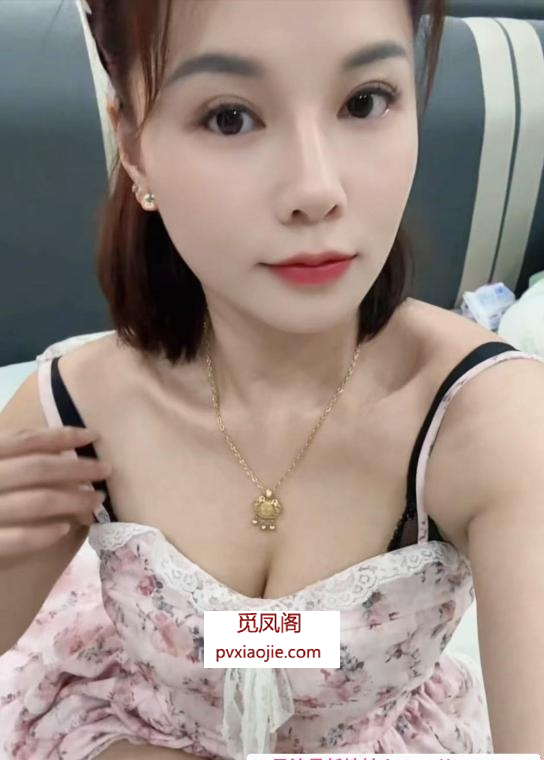 滨江性感丰满大嫂