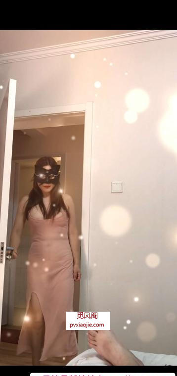 油坊桥附近小姐姐