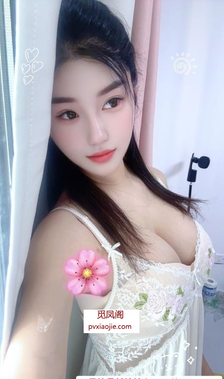 吴中可甜可御的妹子